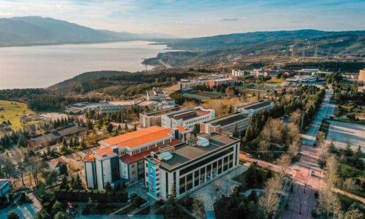 Sakarya Üniversitesi YÖK Raporunda Birçok Alanda Öne Çıktı